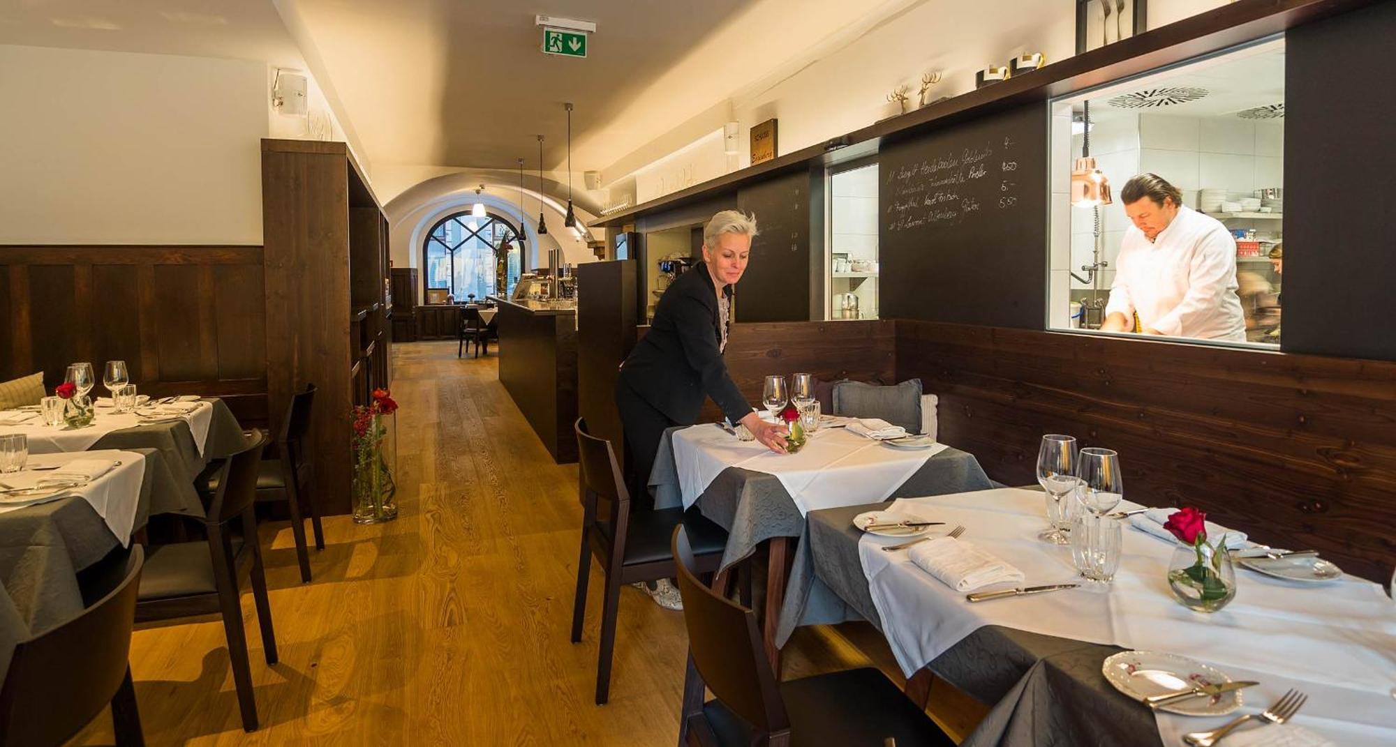 Goettfried - Essen Trinken Schlafen Hotel Linz Buitenkant foto