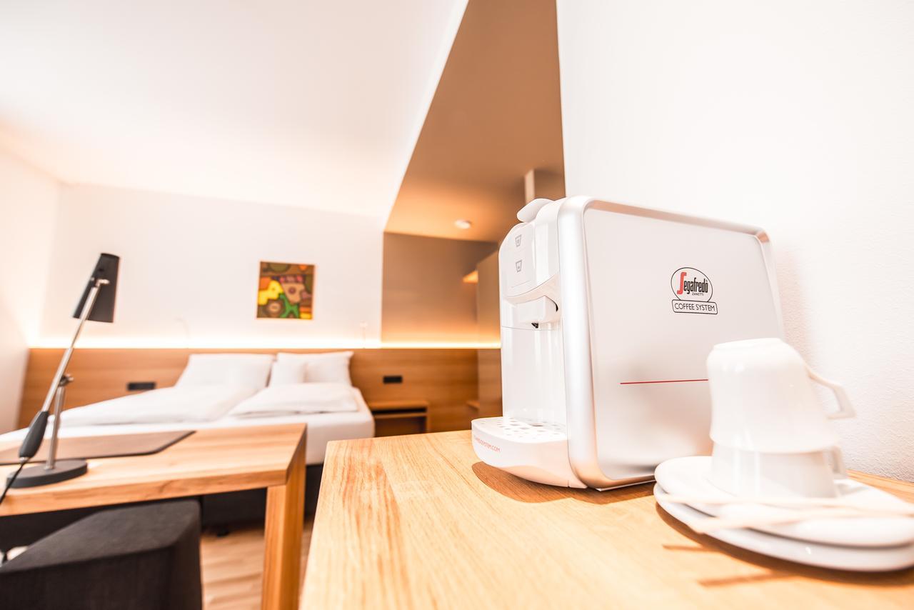 Goettfried - Essen Trinken Schlafen Hotel Linz Buitenkant foto